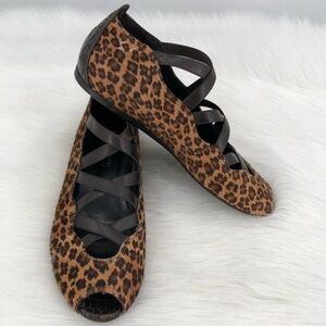 DONALD J PLINER Eike Italian Pony Hair Peep Toe Flat Casual Career Size 7N